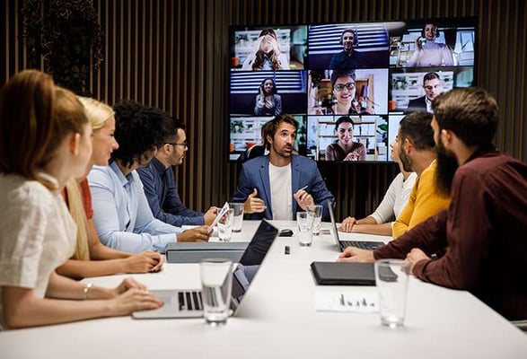 Tips for Running Onshore and Offshore Teams in Parallel
