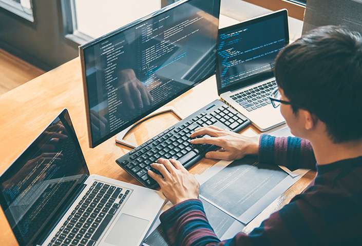 <span id=hs_cos_wrapper_name class=hs_cos_wrapper hs_cos_wrapper_meta_field hs_cos_wrapper_type_text style= data-hs-cos-general-type=meta_field data-hs-cos-type=text >Top 5 Countries to Outsource Software Development</span>